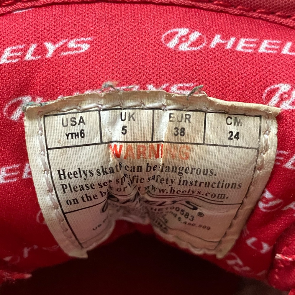 Heelys women’s size 6 no covers for wheels - Picture 6 of 6